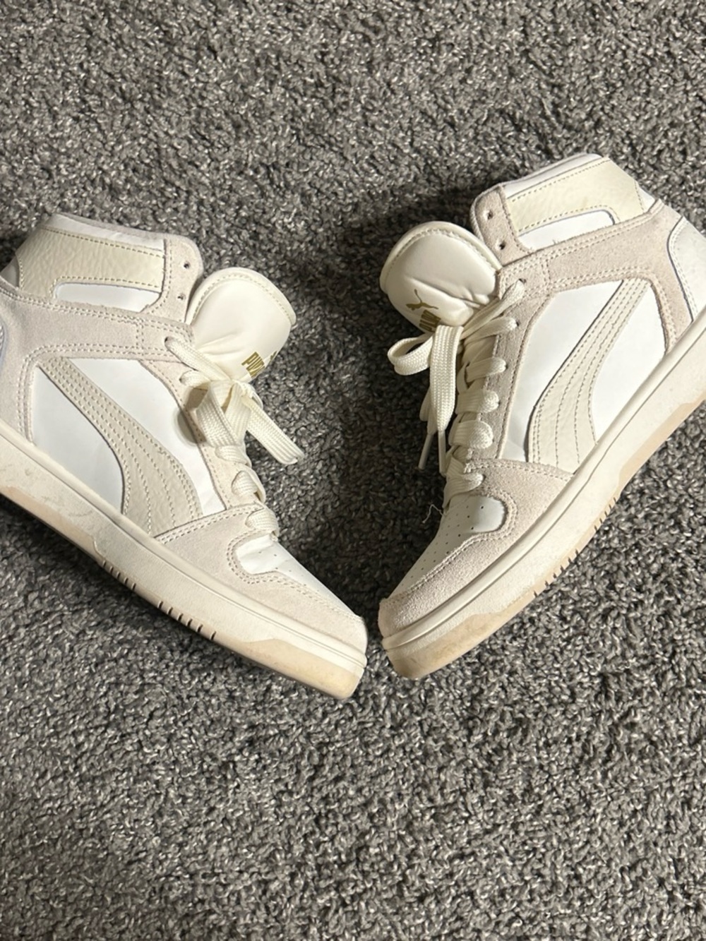 Woman Cream & White High-Top Puma Sneakers with Gold Logo - Picture 7 of 8